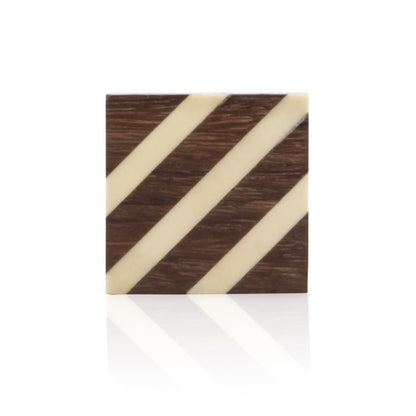 Mascot Hardware Fusion Striped 1-3/10 in. (33mm) Cream & Brown Drawer Cabinet Knob